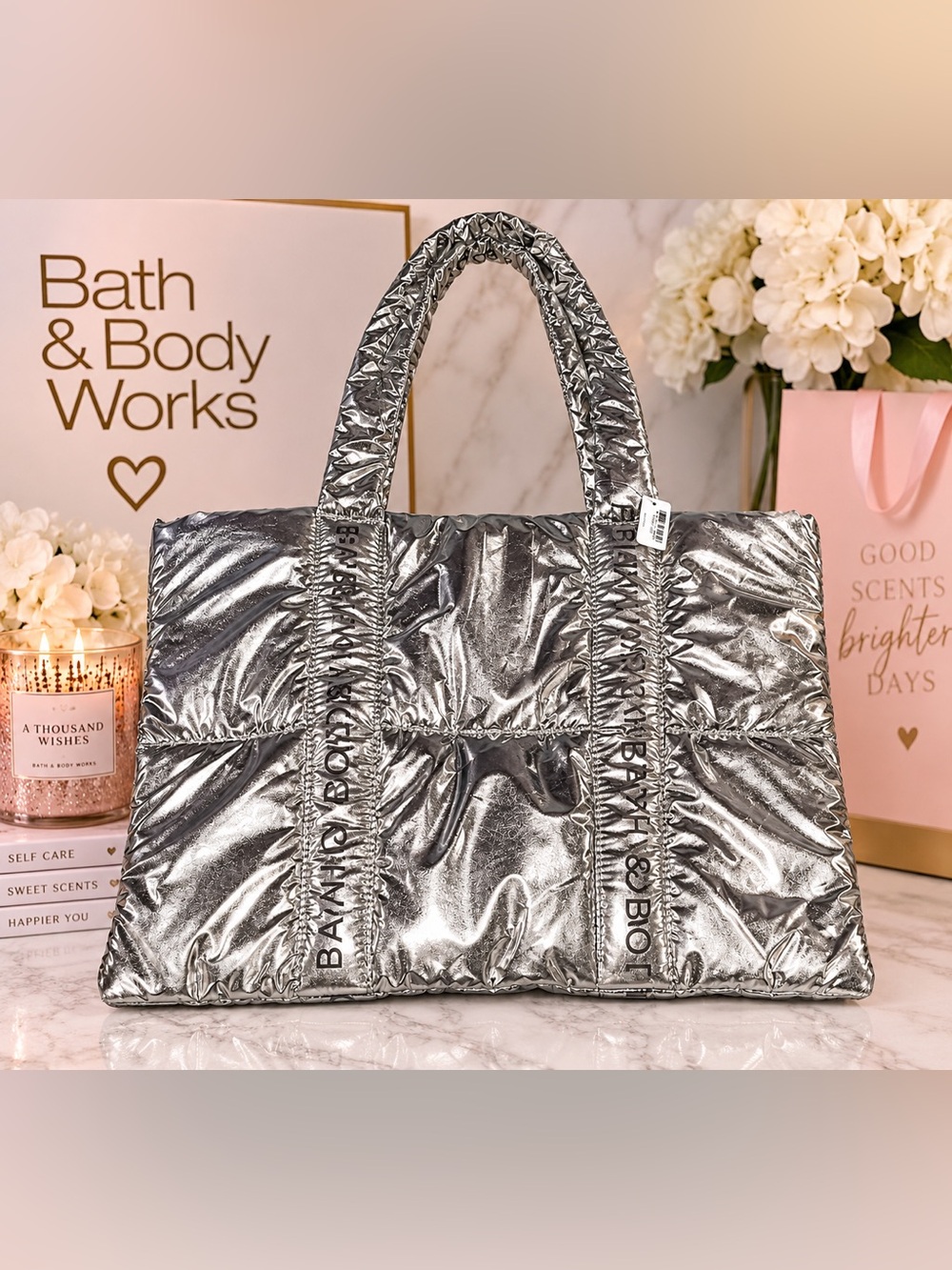 🩶 NWT Bath & Body Works Silver Metallic Puffer Tote Bag